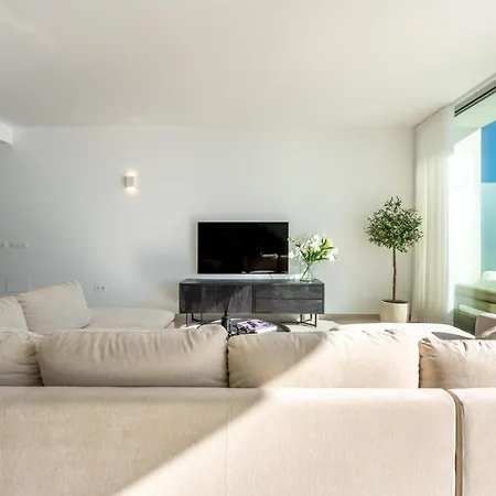 Stupa Hills Ix - Superb New Built Duplex Apartman